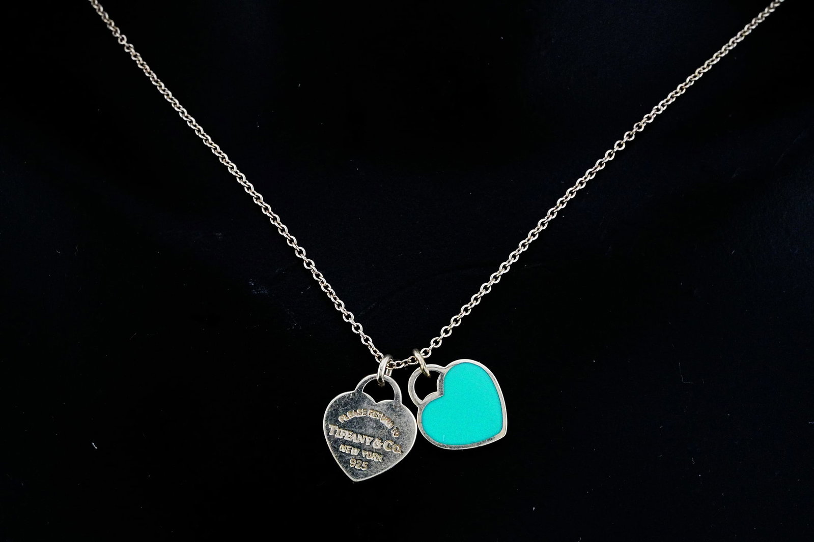 Tiffany & Co. Sterling and Enamel Heart Tag Necklace: Ring size 6.5 (Weighs 9.4 grams)