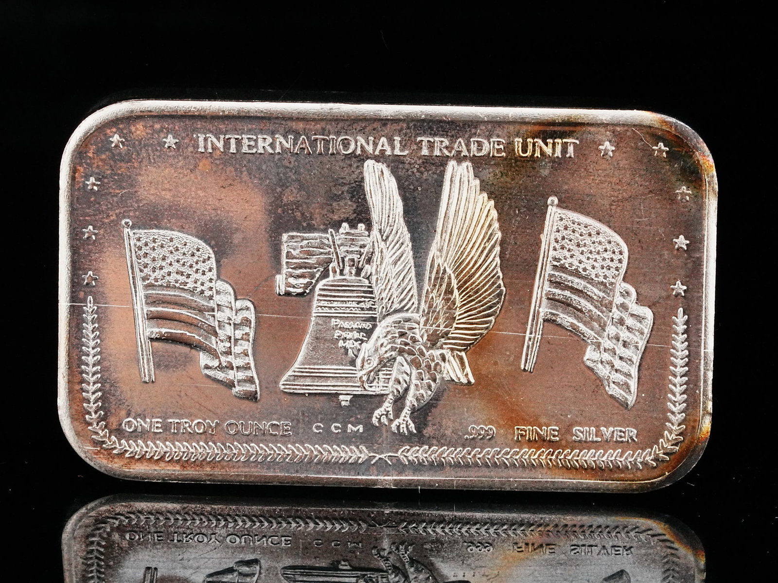 1 Troy Ounce .999 Silver International Trade Unit Bar: 1 Troy Ounce .999 Fine Silver International Trade Unit Fractional Bullion Bar - A distinctive vintage International Trade Unit silver bullion bar, struck from 1 troy ounce of .999 fine silver and uniq