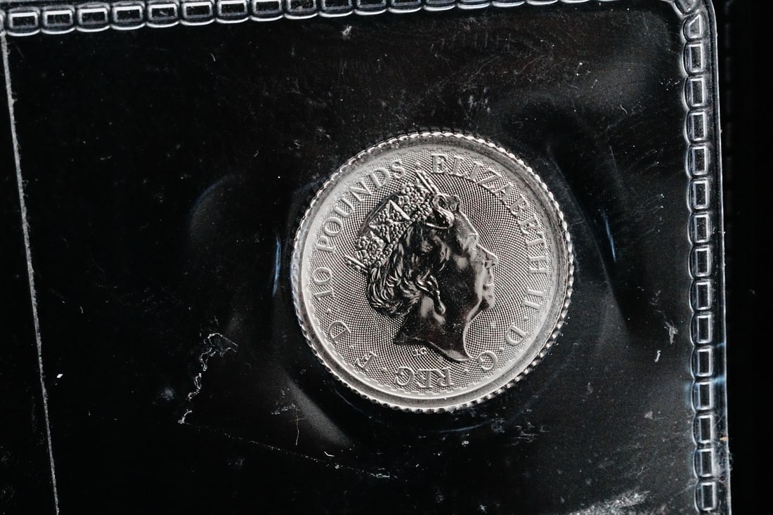 2022 British 1/10 Oz. .9995 Platinum Britannia Coin: 2022 British 1/10 Oz. .9995 Platinum Britannia Coin - This refined bullion coin from The Royal Mint features the timeless image of Britannia, a powerful symbol of strength and national pride. Struck