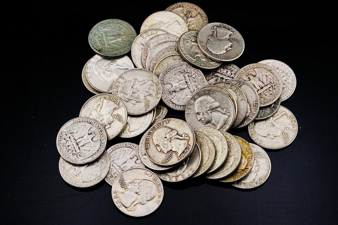 Lot of (40) Unsearched 90% Silver Washington Quarters (1 of 2)