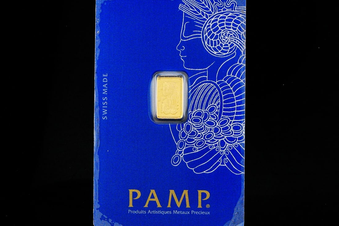 Pamp Suisse 1 Gram 999.9 Fine Gold Fortuna Bar: Pamp Suisse 1 Gram 999.9 Fine Gold Fortuna Bar in Sealed Assay Certificate - This bar was made by Pamp Suisse, and was struck from 1 gram of solid 999.9 gold. The bar depicts Fortuna, the Roman goddes