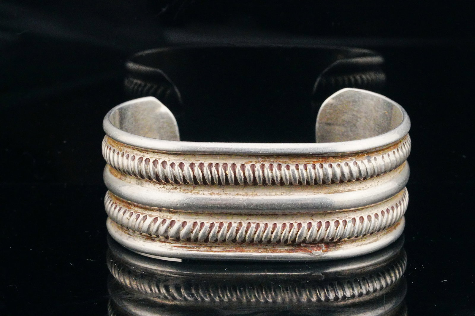 Solid Sterling Silver 1" Wide Cuff Bracelet (1 of 4)