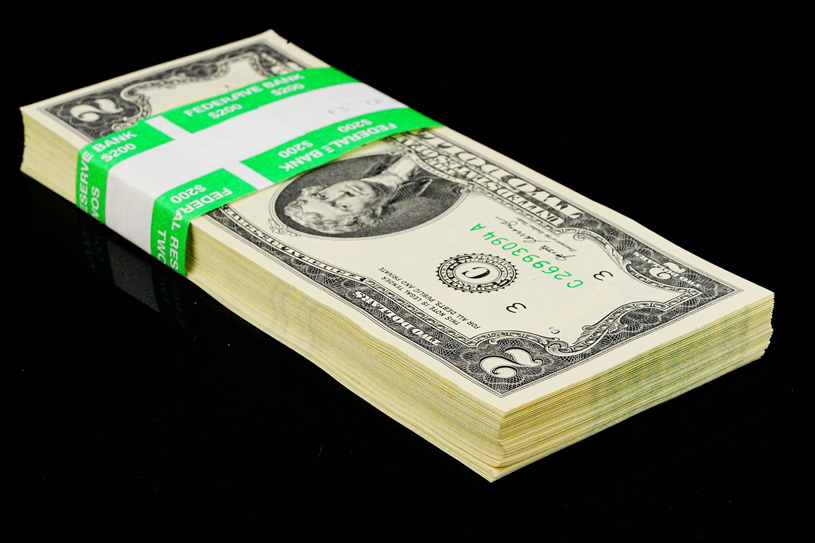 (100) $2 Bills in Mint Condition in Numeric Order - 3