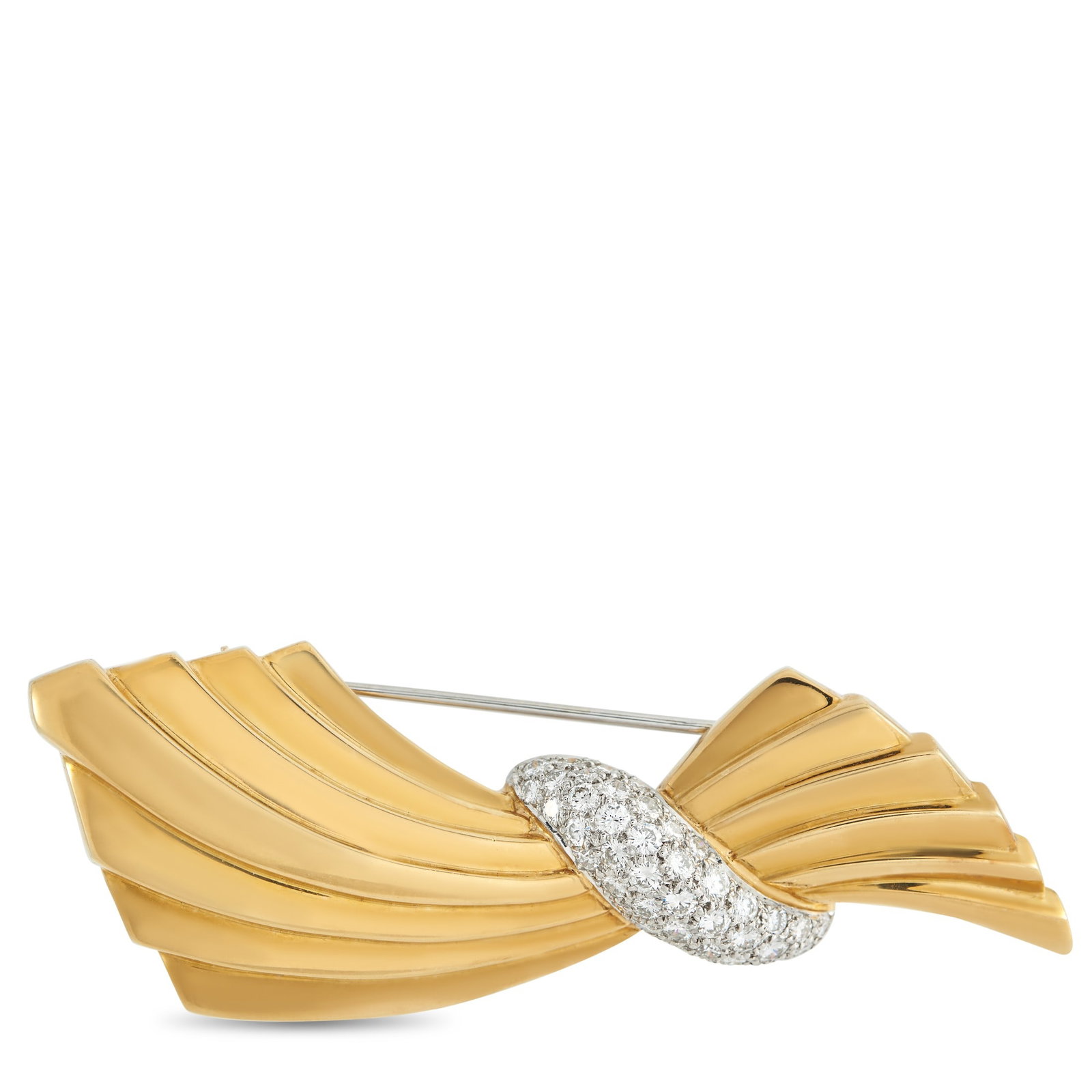 Van Cleef & Arpels 2.20ctw Diamond and 18K Bow Brooch: Van Cleef & Arpels 2.20ctw VVS-VS/E-F Diamond and 18K Yellow Gold Bow Brooch - A graceful expression of timeless elegance, this Van Cleef & Arpels brooch transforms the classic bow motif into a sophis
