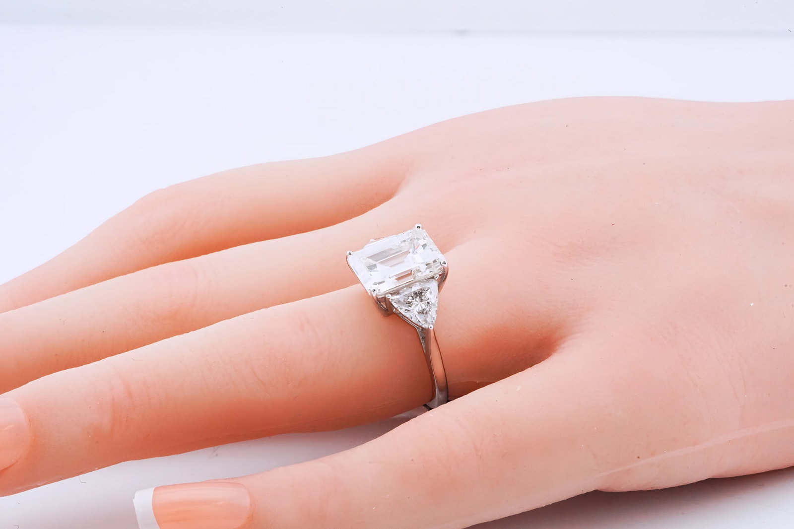6.88ctw GIA VVS2-SI2/D-J Diamond and 18K 3-Stone Ring - 2