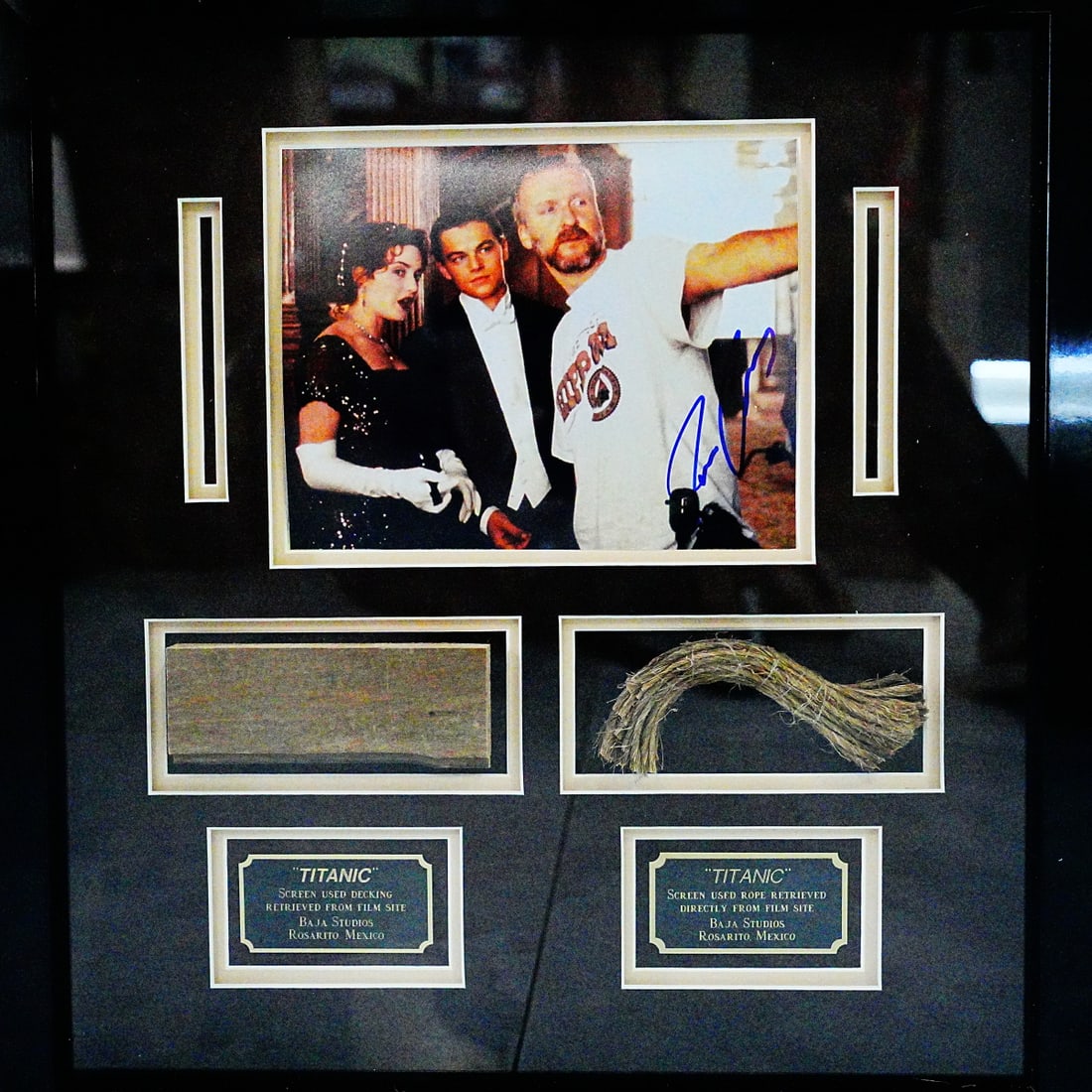 Titanic (1997) Original Wood Decking, Rope, Signed Photo (1 of 4)