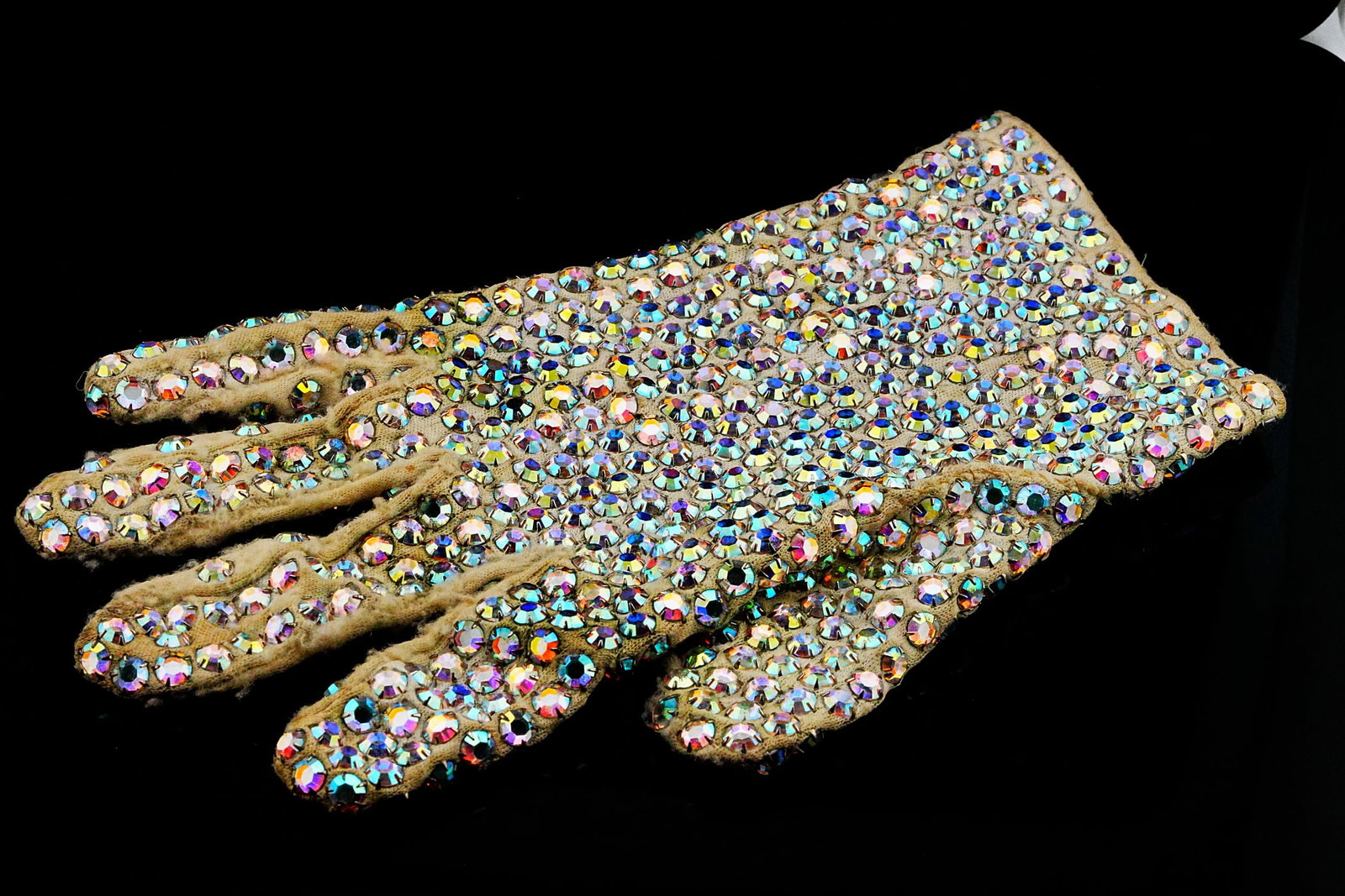 Michael Jackson Victory Tour Glove W/Extraordinary Provenance (1 of 9)