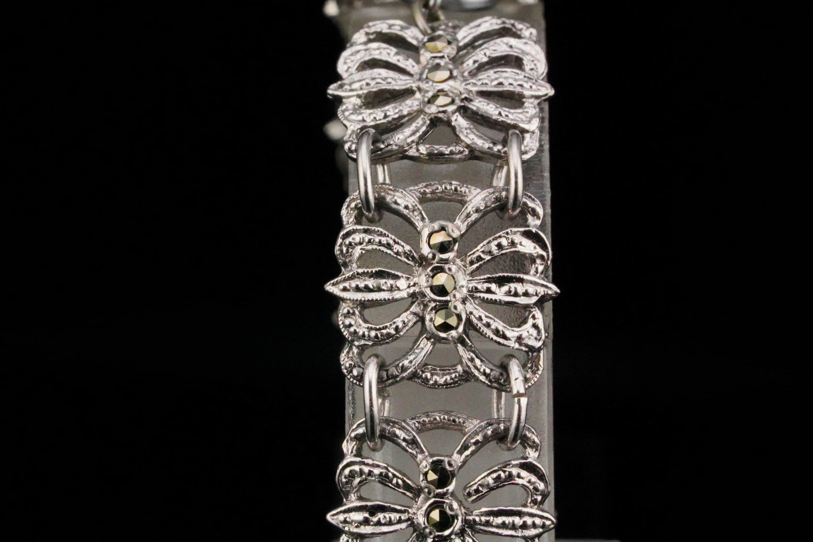 Marilyn Monroe Personally Owned Silver Tone Bracelet - 5