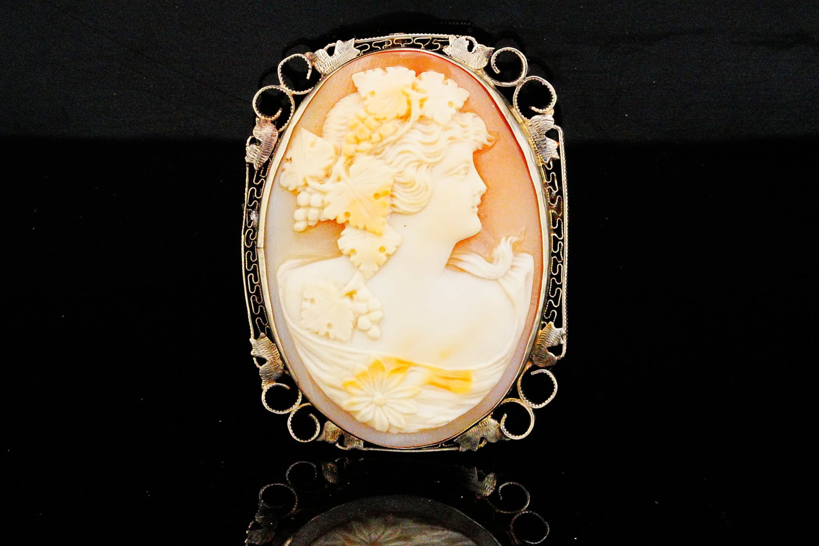 14K White Gold and Carved Shell Cameo 2" Pendant/Brooch (1 of 2)