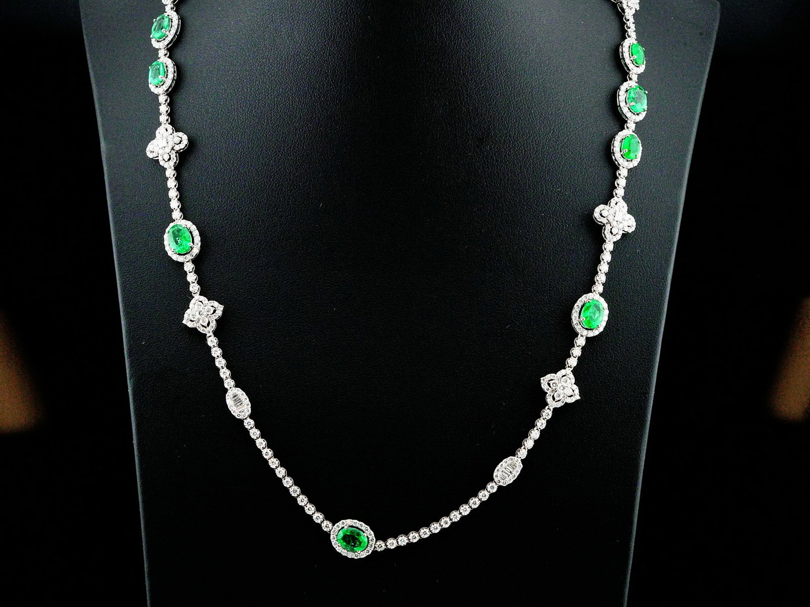 13.50ctw Diamond, 10.90ctw Emerald and 18K 29" Necklace (1 of 6)