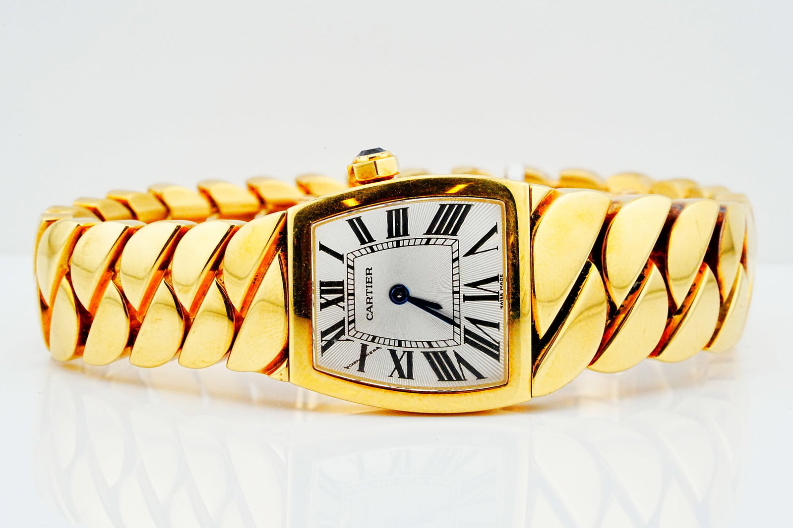 Cartier La Dona De Cartier 18K Gold Watch Ref. 2903: Cartier La Dona De Cartier 22.5mm Solid 18K Yellow Gold Watch Ref. 2903 - An exceptionally elegant Cartier La Dona De Cartier timepiece, reference 2903, crafted in solid 18K yellow gold and distinguis