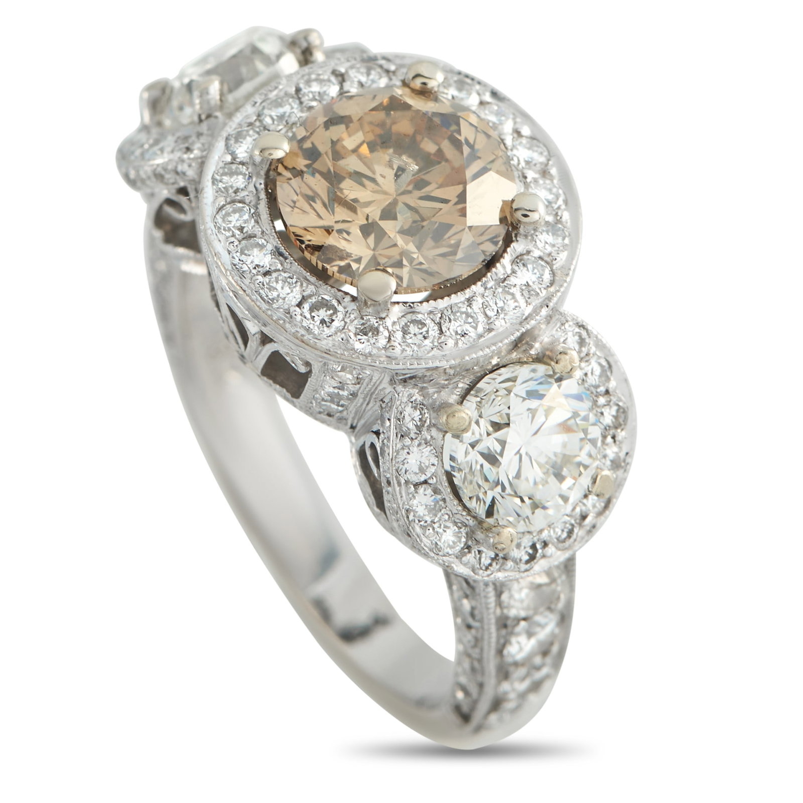 4.50ctw Brown and White Diamond and 18K White Gold Ring: 4.50ctw Brown and White Diamond and 18K White Gold Ring - This striking ring is crafted in 18K white gold and features a captivating contrast of brown and white diamonds totaling approximately 4.50 ca