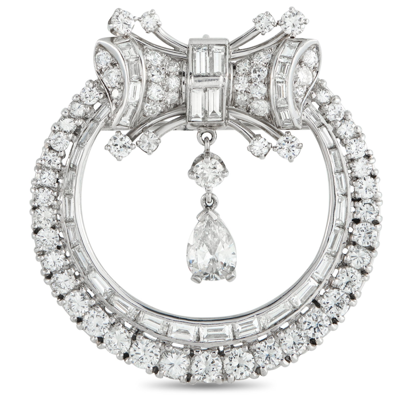 5.80ctw Diamond and Platinum 1.5" Vintage Brooch: 5.80ctw VS1-VS2/G-H Diamond and Platinum 1.5" Vintage Wreath Brooch - A beautifully refined vintage design, this elegant wreath brooch is crafted in luxurious Platinum and adorned with sparkling