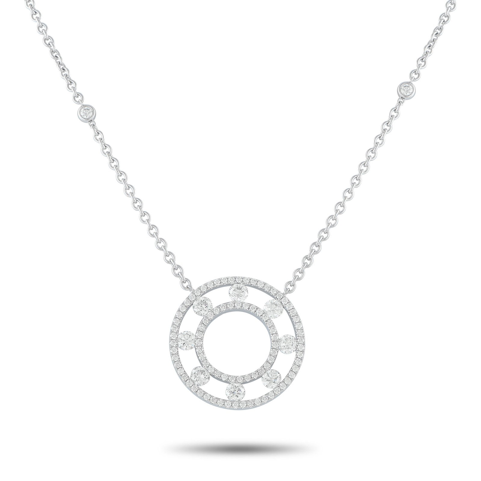 1.25ctw Diamond and 18K White Gold 17" Pendant Necklace: 1.25ctw VS2-SI1/G-H Diamond and 18K White Gold 17" Circle Pendant Necklace - This elegant necklace showcases a sophisticated circular pendant designed to capture and reflect the light from every angle