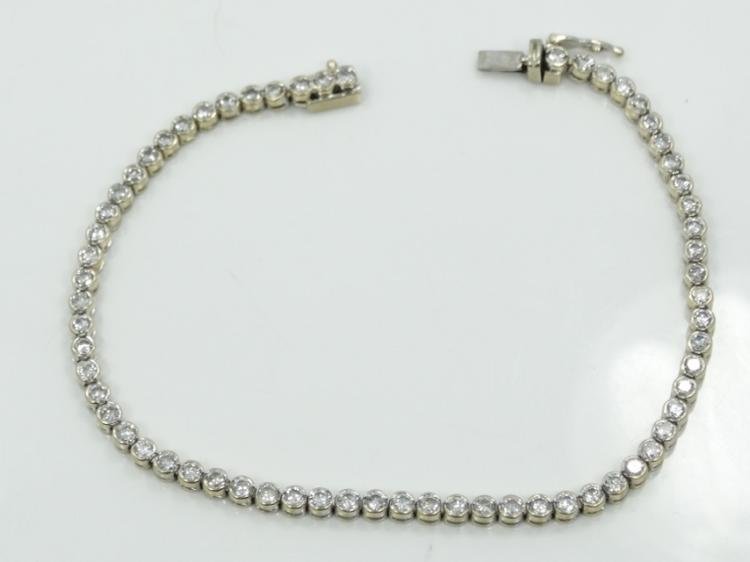 Solid 18K White Gold & 2.52CTW Genuine SI1-SI2/G-H (1 of 3)