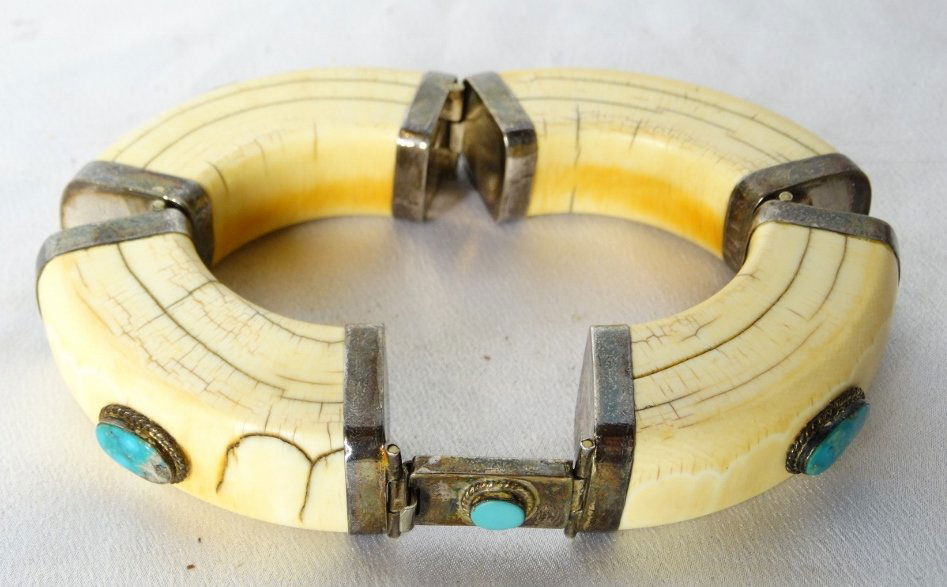 19mm Exotic Bangle Bracelet W/Turquoise (1 of 5)