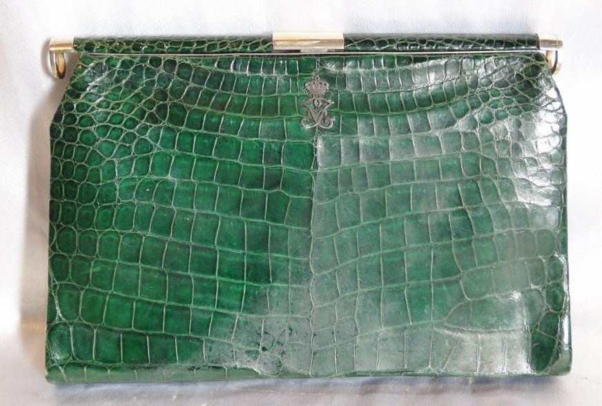 Vintage Emerald Green Crocodile/Leather Clutch (1 of 5)