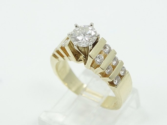 1.35ctw VS2-SI1/G Diamond & 14K Ring (3/4 Center) (1 of 5)