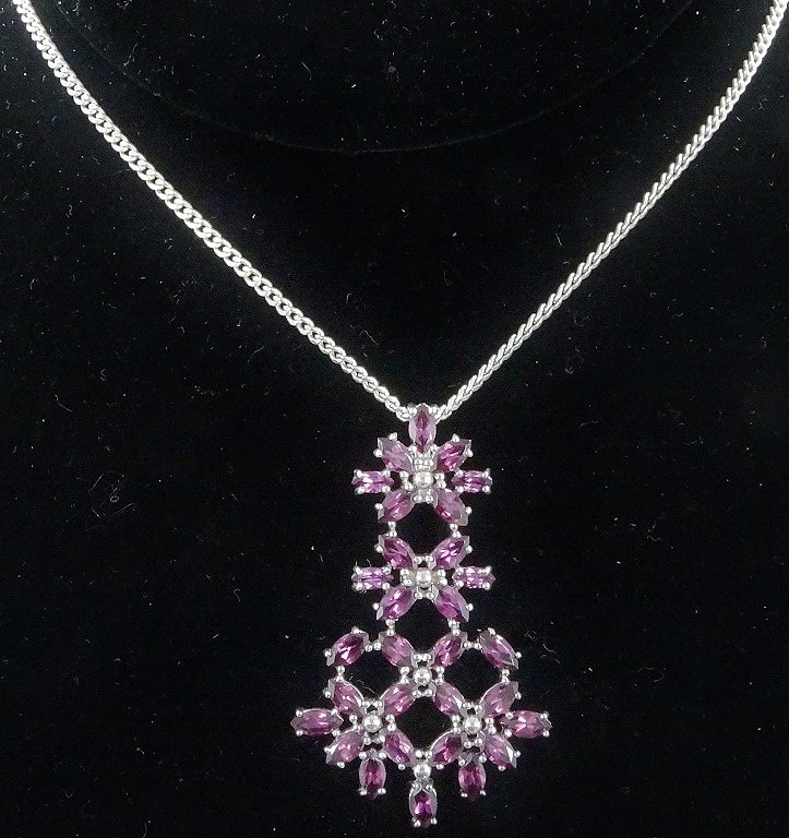 4ctw Rhodolite Garnet & .925 Silver 24" Necklace (1 of 4)