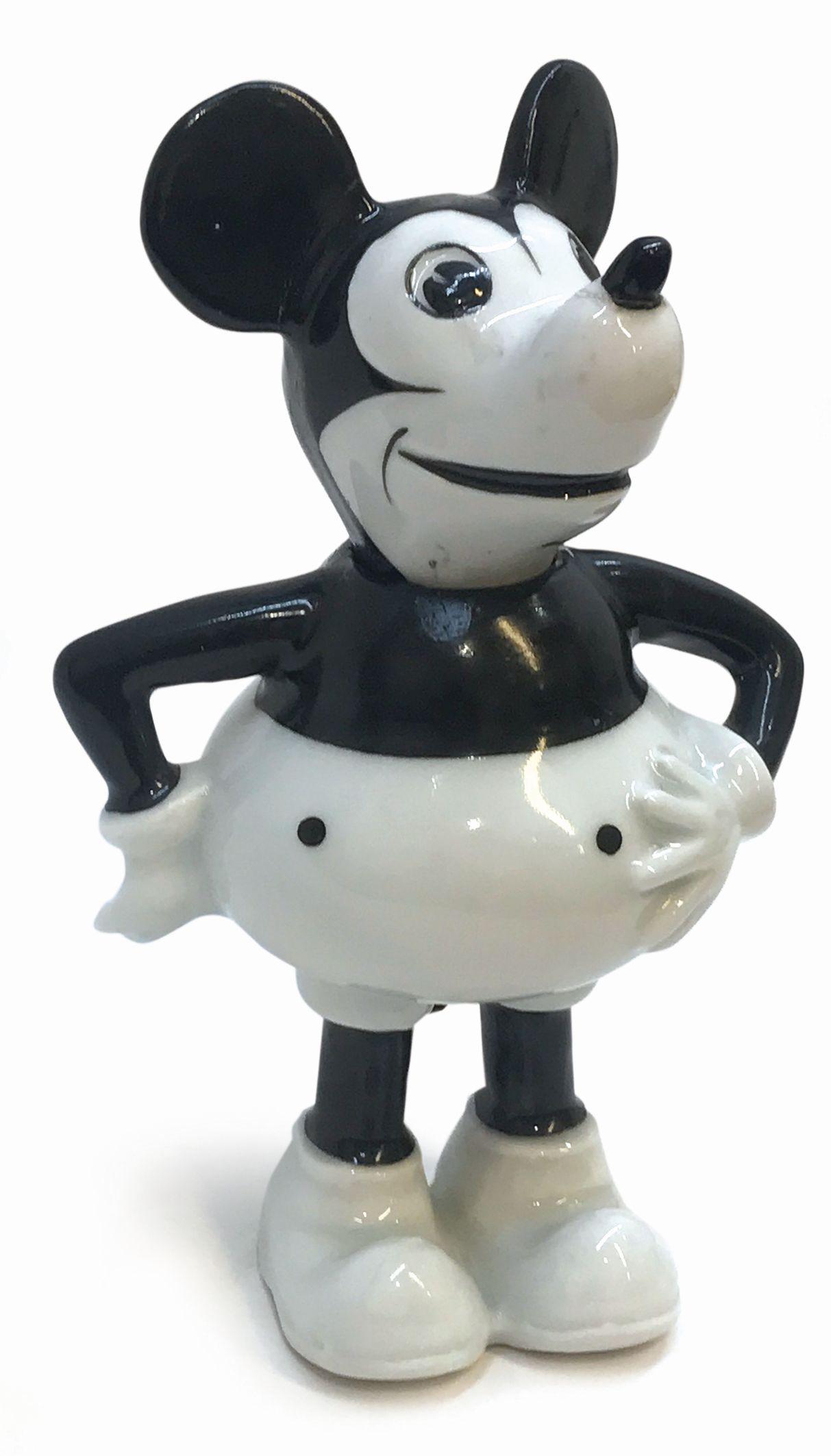 STATUA TOPOLINO IN CERAMICA: Statua in ceramica senza indicazioni del produttore ma anni '30. Altezza cm 20 con testa staccabile. Buono stato di conservazione.