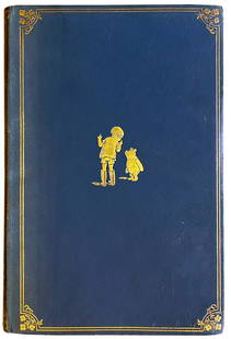 SHEPARD - A.A. Milne; Winnie the Pooh: ERNEST SHEPARD - A.A. Milne; Winnie the Pooh. Methuen, London, 5a ed. 1927, Edizione di lusso; copertina in pelle con titoli e de corazioni in oro, tre tagli oro. Firma di possesso alla prima carta