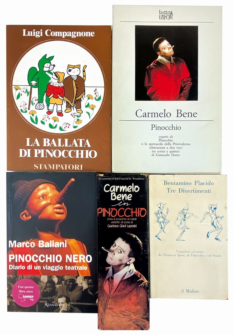 Pinocchio a Teatro: Lotto composto da 8 volumi, formato variabile da cm 20x13 a cm 24x21.La Ballata di Pinocchio di L. Compagnone con illustrazioni di R. Caminiti, Ed. Stampatori, 1980. Tre divertimenti: Variazioni sul t