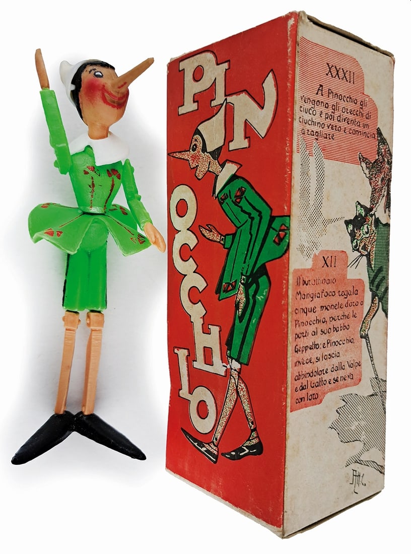ATTILIO MUSSINO - Pinocchio Landi: Pupazzo in plastica con arti snodabili prodotto dalla ditta Landi di Lucca, nella versione grande, anni '50. In confezione figurata, con disegni di Mussino, cm 16. Pupazzo perfetto. Scatola in buono s