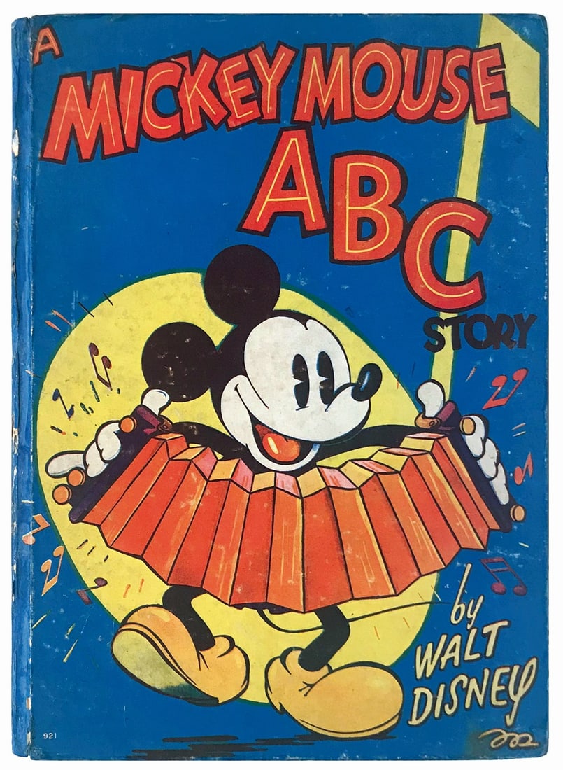 A Mickey Mouse ABC Story, Mickey Mouse Alphabet: Lotto composto da due volumi Whitman. A Mickey Mouse ABC Story, Racine Wisconsin, 1936. Prima edizione. Cartonato cm 23,5x18. Due illustrazioni alle controcopertine. Pp. 32, interamente figurate in ne