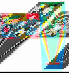 DIRKS - The Katzenjammer Kids Hockey: RUDOLPH DIRKS - The Katzenjammer Kids Hockey. Jaymar, anni '30. Gioco in confezione con plancia a colori. Cm 17,5x26. Ottimo stato.