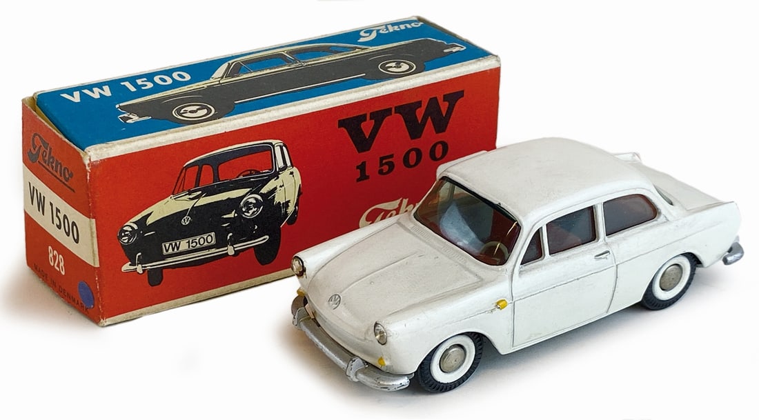 VW 1500 White #828 con scatola: Tekno 1:43. DK, anni '60. Completo di scatola originale. Ottimo stato.