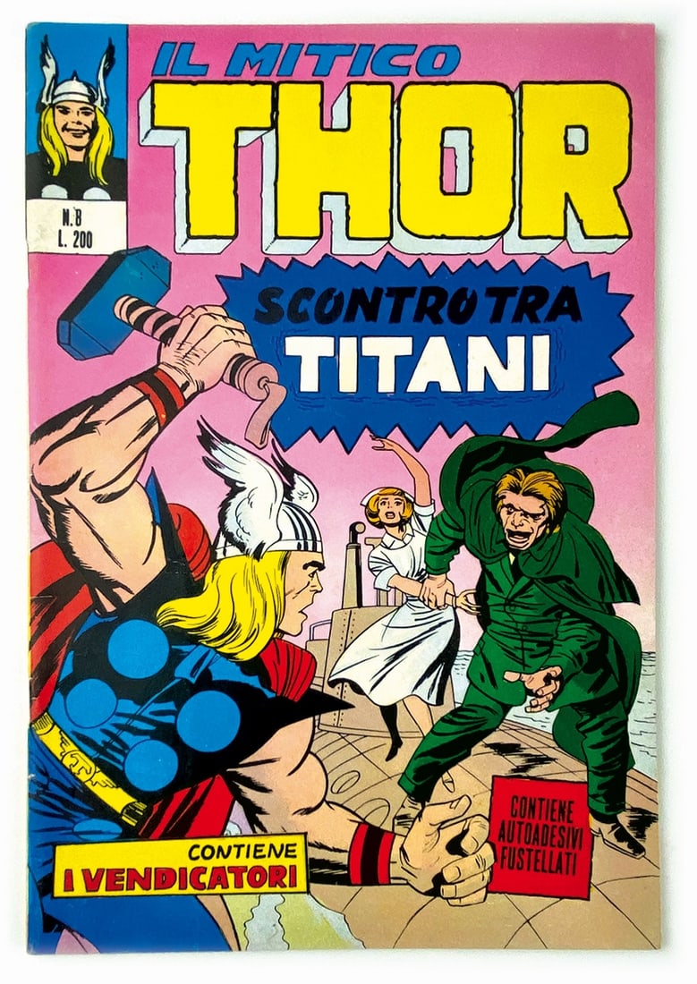 Thor: Scontro tra Titani con Adesivi: Corno, 1971. Prima serie n. 8. Spillato cm 26x17. Nuovissimo, adesivi bianchi e perfetti. ENG