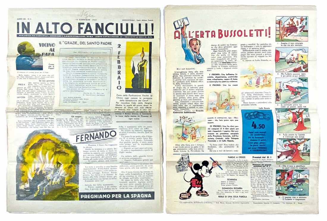 In Alto Fanciulli! Con Topolino: Lotto composto da quattro riviste 1937, impresse a Roma, Stabilimenti Capriotti. Cm 40,5x29. Nn. 2-4-5-7. Pubblicano storie apocrife di Topolino, su disegni di F. L. Galli. Piegatura da spedizione in