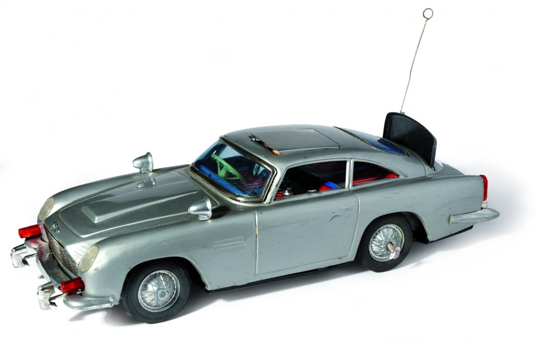 Gilbert James Bond 007 Aston Martin Db5