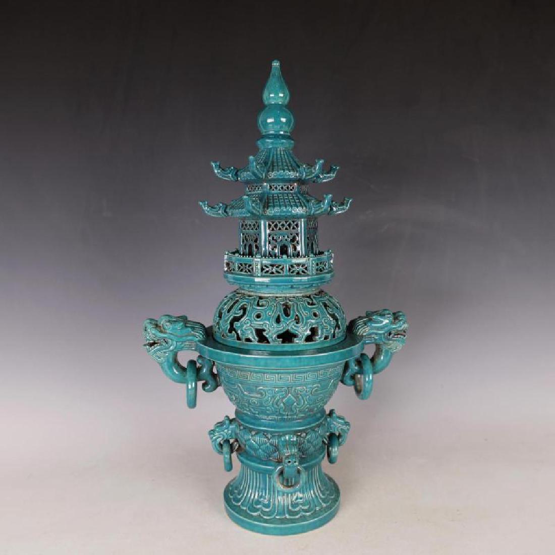 A Big Peacock Green Glaze Aroma Stove (1 of 7)