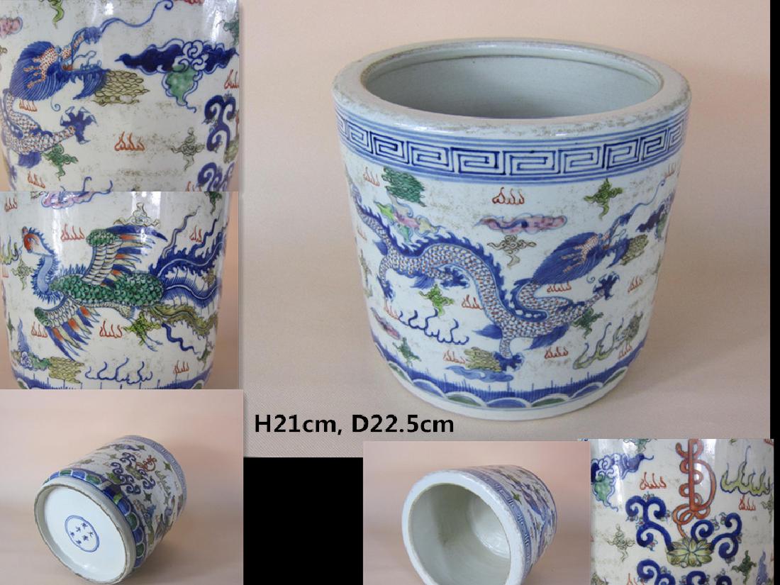 A Big Qing Kangxi Doucai Brush Pot (1 of 10)