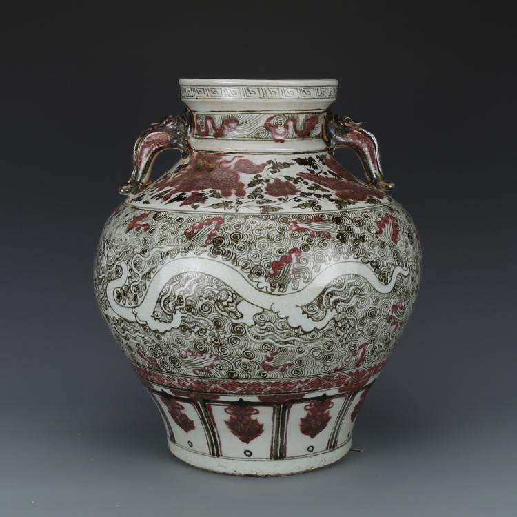 Yuan Dynasty Big Blue and White Underglaze Dragon Jar (1 of 12)