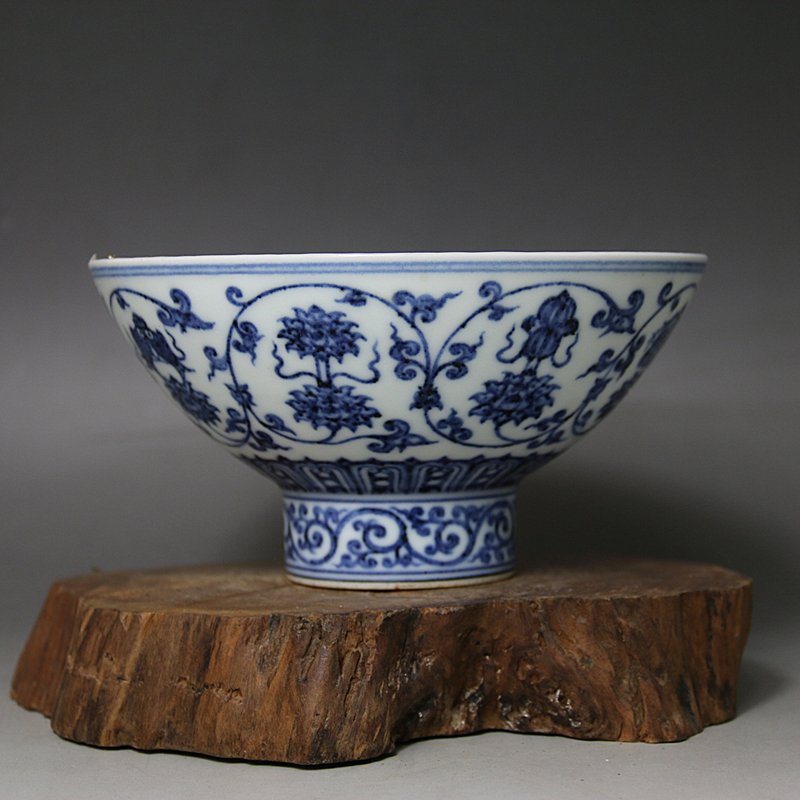 Ming Xuande Blue and White Flower Bowl (1 of 3)