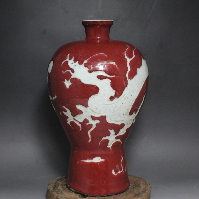 Ming Yongle Red Glaze Dragon Carving Bottle (1 of 5)