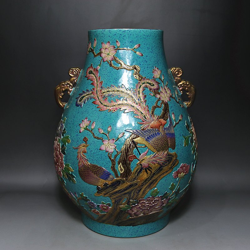 Qing Qianlong Famille Rose Elephant Ears Zun (1 of 9)