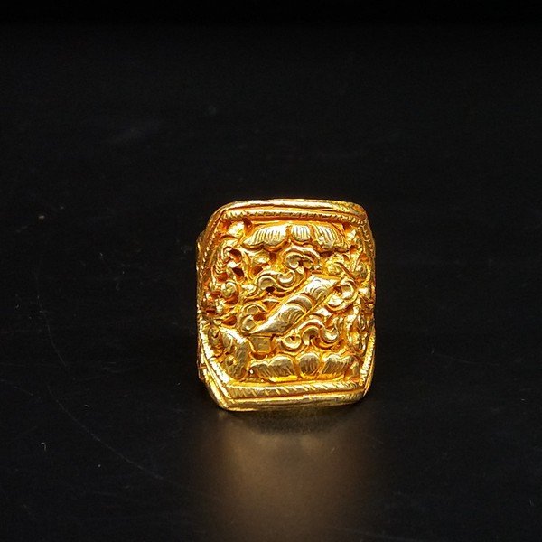 A Nice Big Gilt Copper Ring (1 of 8)