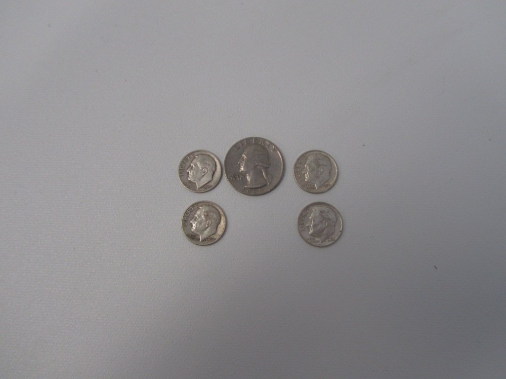 Lot of 5 Silver Coins: Lot of 5 Silver Coins. A 1965 Quarter, 1957 Eisenhower, 1958 Eisenhower, 1964 Eisenhower and a 1947 Eisenhower Dime.