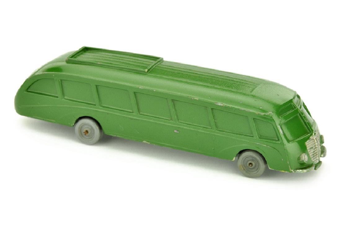 Stromlinienbus (Typ 2), laubgruen lackiert (1 of 3)