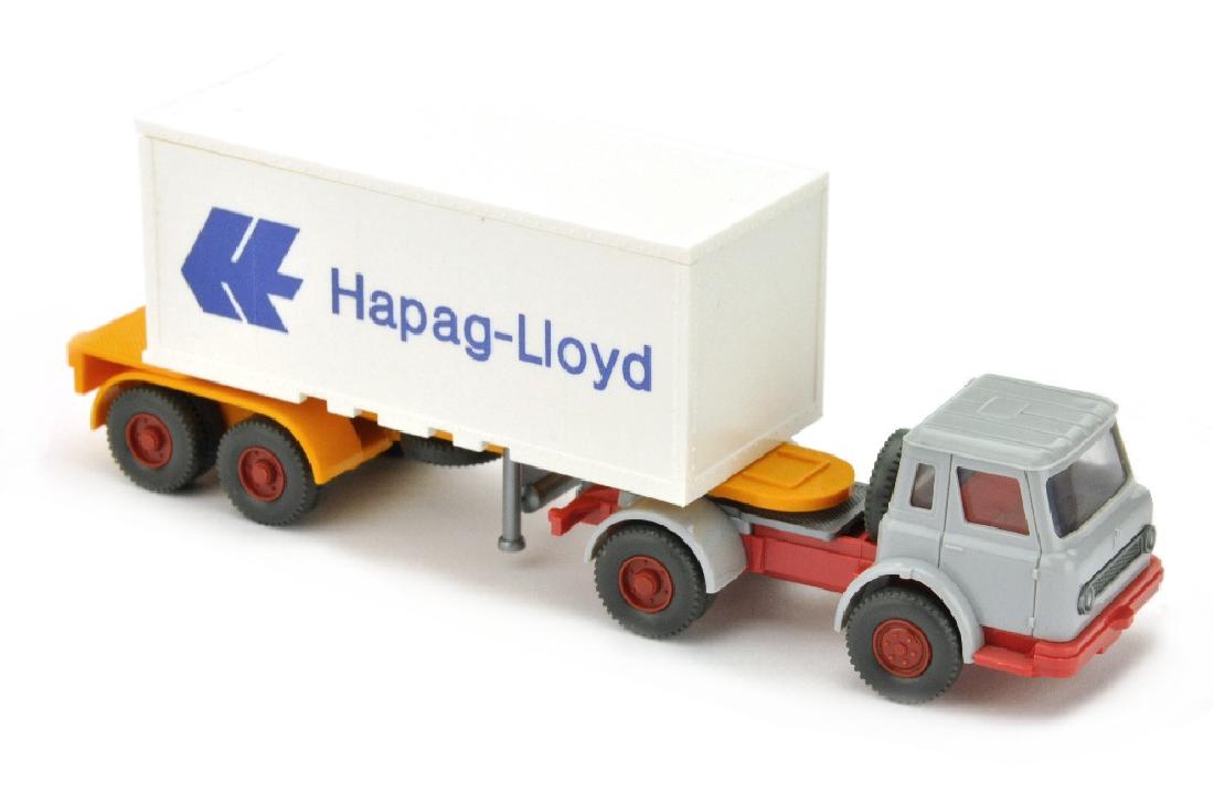 Hapag-Lloyd/8 - International Loadstar (1 of 3)