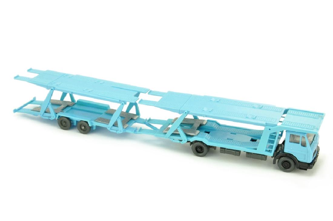 Neuer Auto-Transporter MB 1622, hellblau (1 of 3)