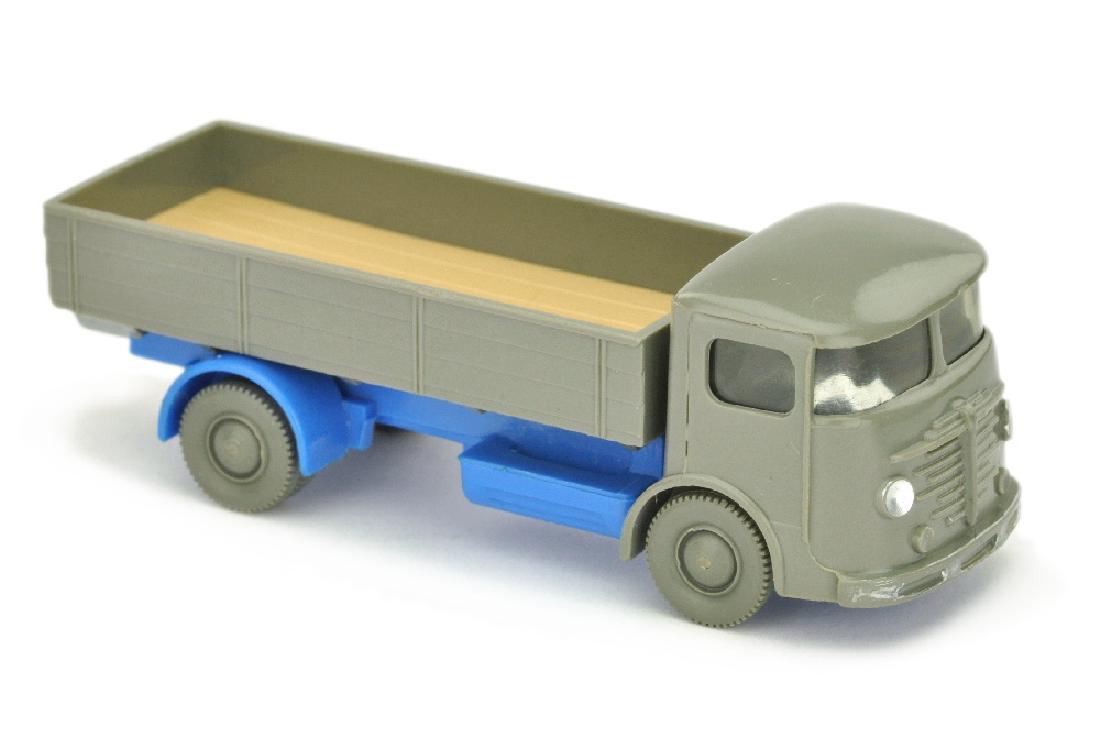 Buessing 4500, betongrau/himmelblau (1 of 3)