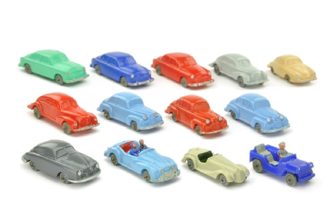 Konvolut 13 Drahtachser-PKW (1 of 1)