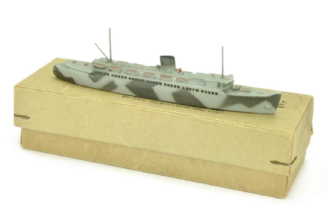 Passagierschiff Tannenberg (getarnt, im Ork) (1 of 2)