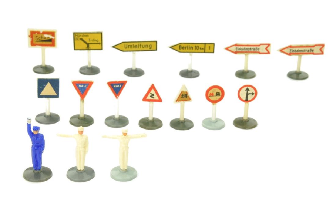 Konvolut 16 Zubehoerteile der 1950er Jahre (1 of 1)