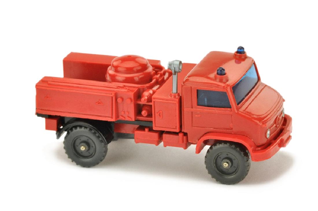 Pulverloeschfahrzeug Unimog, rot (1 of 3)
