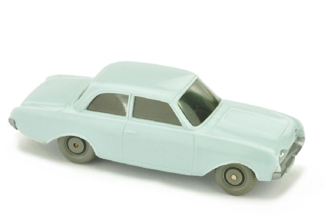 Ford 17 M Badewanne, waessrigblau (1 of 1)